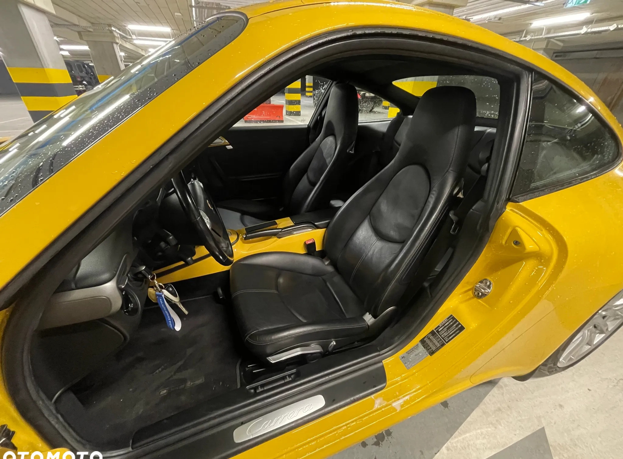 Porsche 911 cena 209000 przebieg: 93000, rok produkcji 2005 z Warszawa małe 781